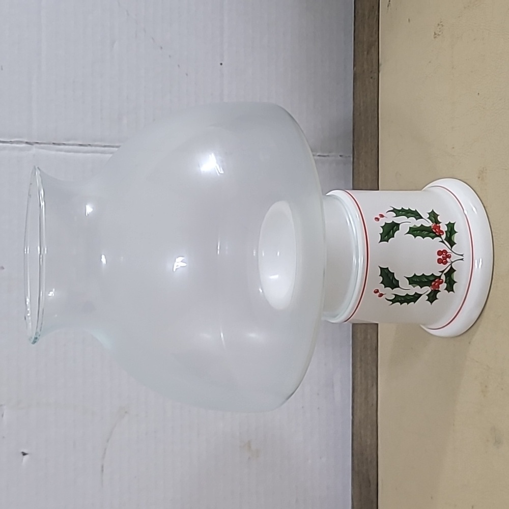 Vintage Christmas Tree Candle Hurricane Light Lamp
